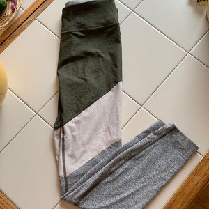 Outdoor Voices spring 7/8 leggings